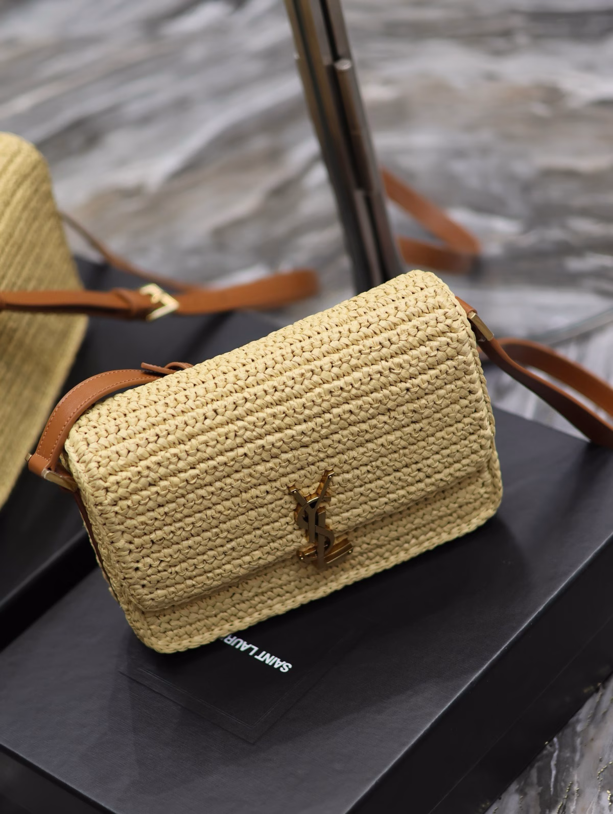 Saint Laurent Medium Solferino Bag in Naturel Raffia - Image 9