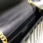 Saint Laurent Large Vicky Bag In Black Patent Leather - Image 2