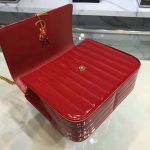 Saint Laurent Large Vicky Bag In Red Patent Leather - Image 3