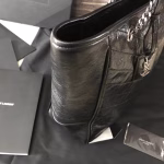 Saint Laurent Niki Shopping Bag In Black Crinkled Calfskin - Image 6