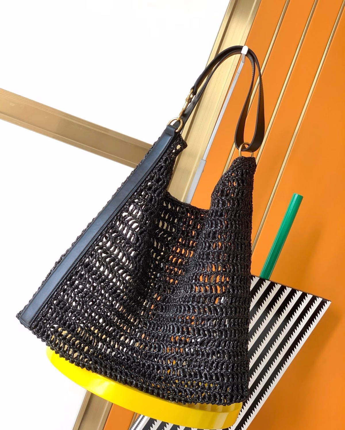 Saint Laurent Oxalis Shoulder Bag in Black Raffia - Image 10