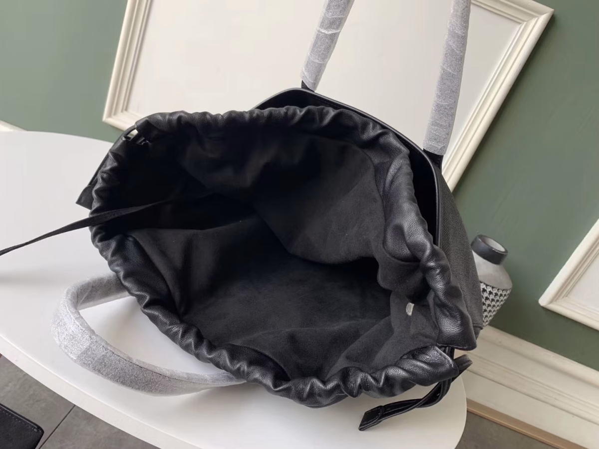 Saint Laurent Teddy Shopping Bag In Black Raffia - Image 7