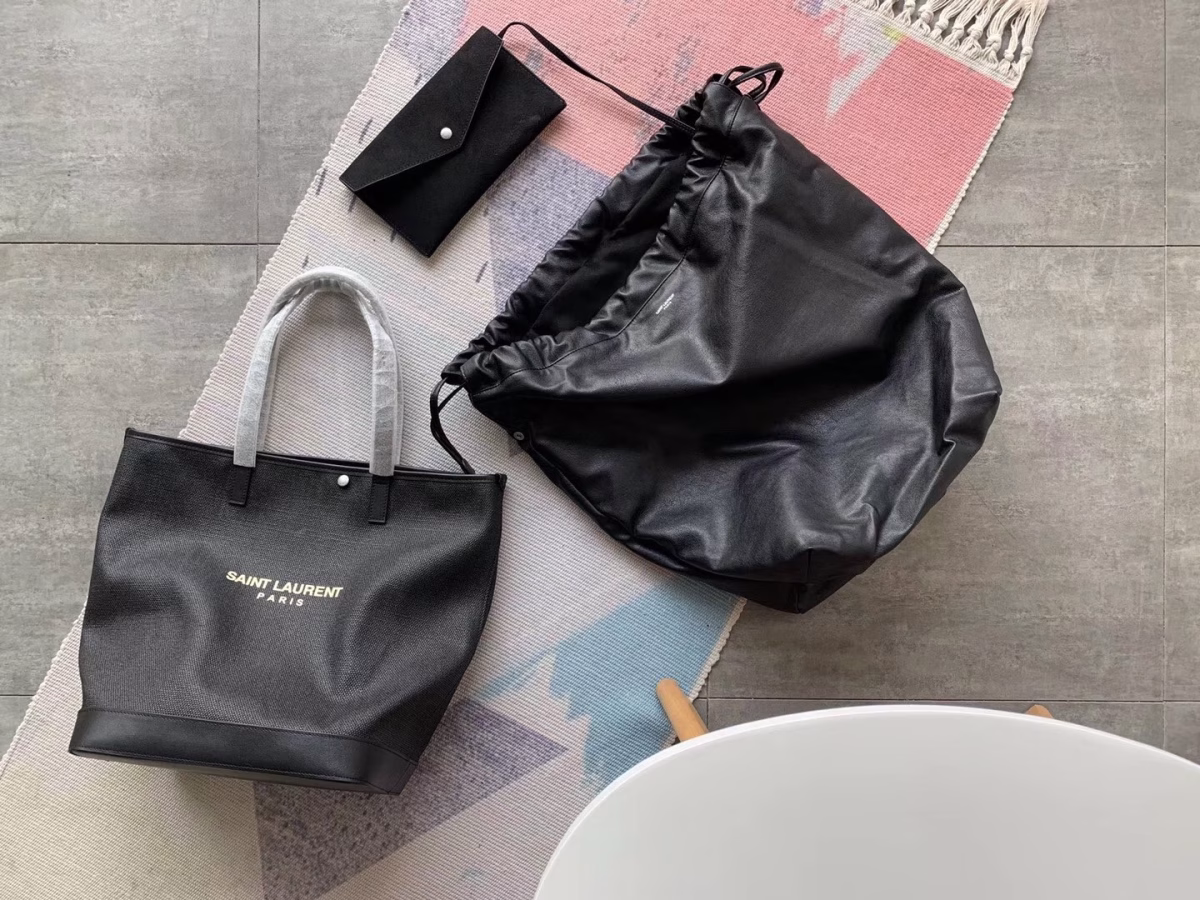 Saint Laurent Teddy Shopping Bag In Black Raffia - Image 9