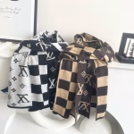 Louis Vuitton 2023 Couple-Style Knit Cashmere Scarf - Image 5