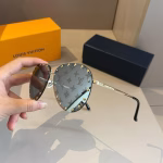 LV Louis Vuitton New Rivet Debut Sunglasses - Image 5