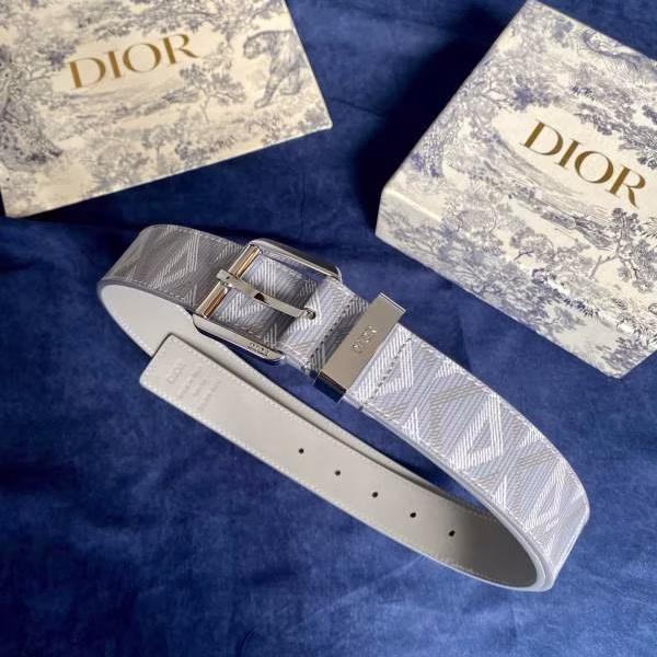 1 2022 Dior New Style Belt with Fine Steel Hardware, Original Order Imported Top-Grain Cowhide - Image 1