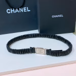 Chanel 23SC Rhinestone Square Frame Logo Buckle Calfskin Belt - Image 4