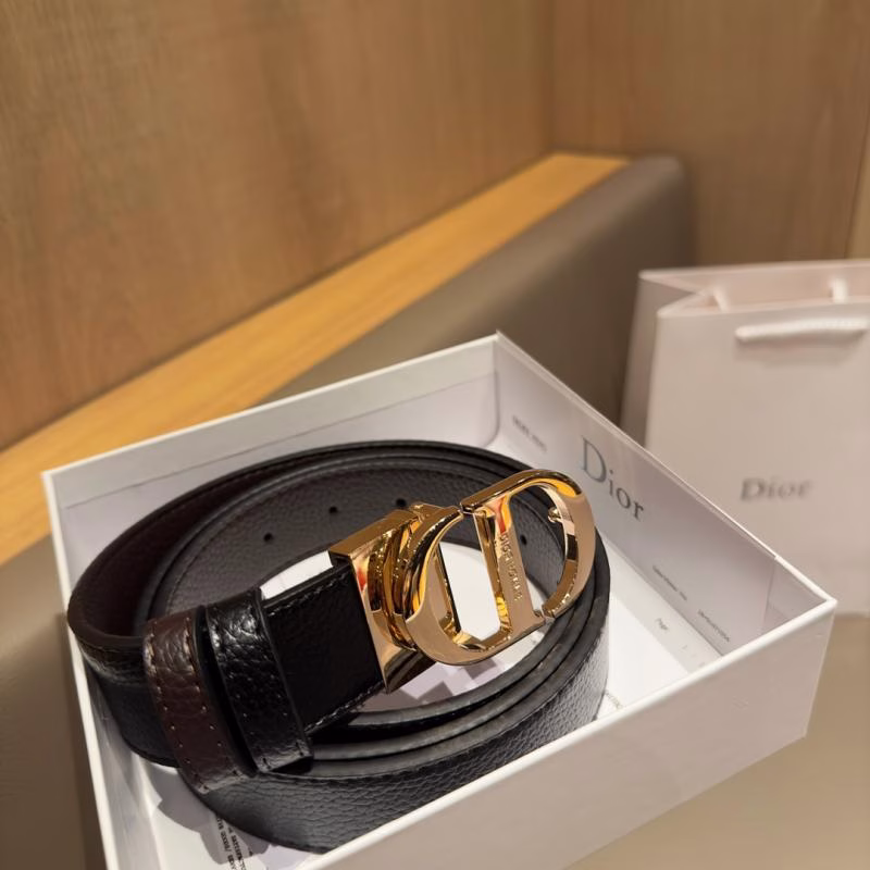 1 Dior CD Rotating Lychee-Patterned Women's Belt - Image 1