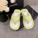 2022 Chanel New Summer "Bread" Flip-Flop Sandals
