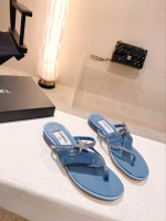 Chanel 2022 Spring/Summer New Star-shaped Rhinestone "Mier" Thong Sandals - Image 5