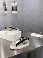 Chloe Ribbon Pattern Skate Shoes - Image 9