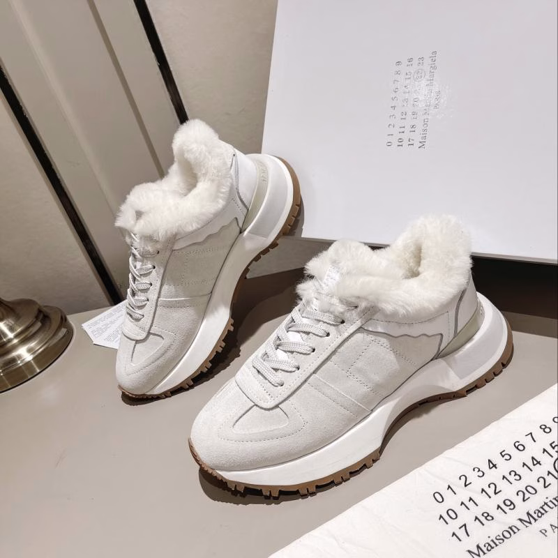1 Maison Margiela 2022 Autumn/Winter Runner Collection Wool Casual Sports Shoes - Image 1