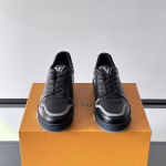 LV's new Neo Run Away sports shoes