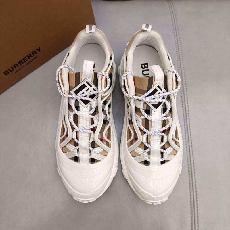 1 Burberry B's original single premium fashion show style Union sports shoes - Image 1