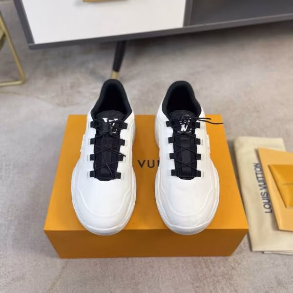 1 LV new men's sports shoes - Image 1