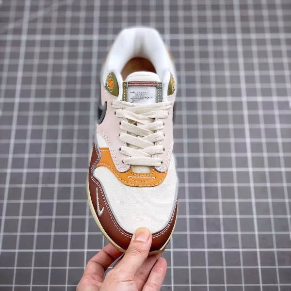 1 Nike Air retro casual running shoes - Image 1