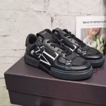 Valentino's classic hit casual shoes, same style as Zhang Yixing's