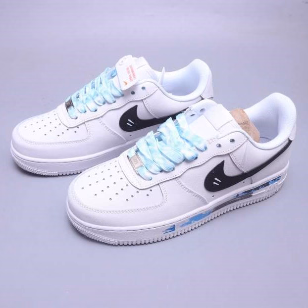 1 Unisex Nike Air Force 1 low-top shoes - Image 1