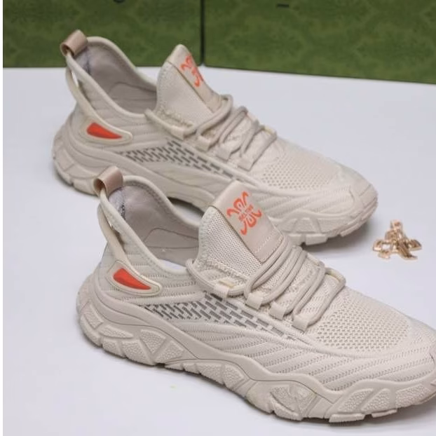 1 Gucci Four-Season Flyknit Casual Shoes - Image 1