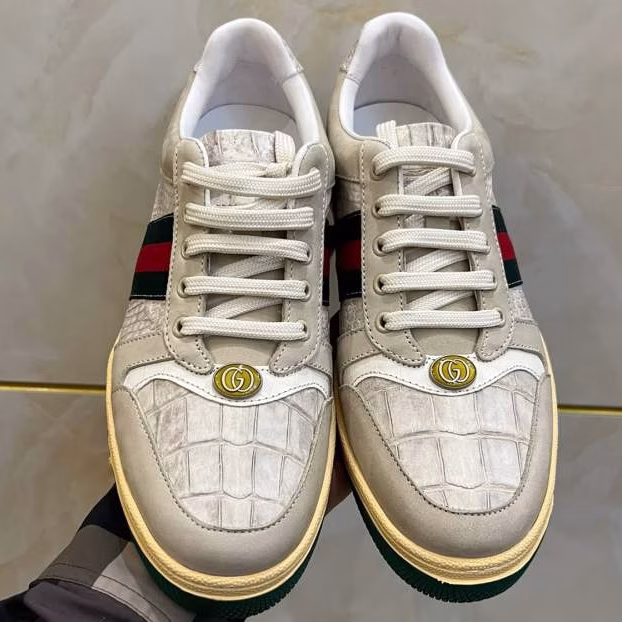 1 Gucci same-style men's skate shoes with crocodile belly Himalayan white leather - Image 1