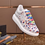 Gucci little bee painted handcrafted men's shoes