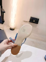 Chanel 2022 Spring/Summer New Star-shaped Rhinestone "Mier" Thong Sandals - Image 4