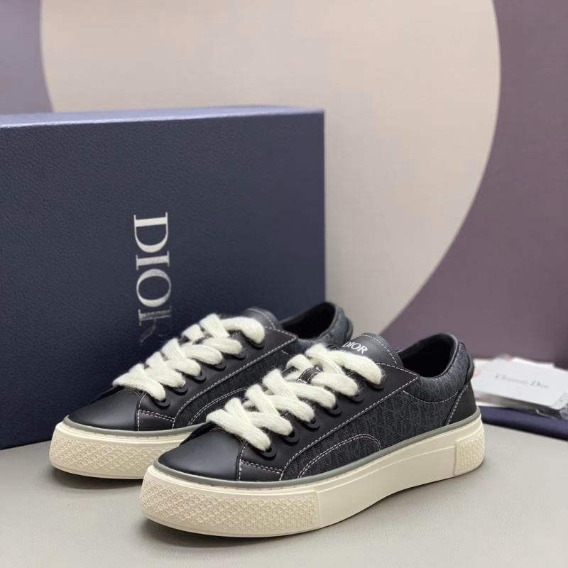 2 Dior Couple's B33 Low-Top Sneakers - Image 1