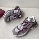 Gucci 2025 In-Store Window Display Men's Business Color-Block Breathable Casual Sports Dad Sneakers - Image 2