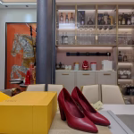 Fendi 2025 Spring-Summer Wood Grain Chunky Heel Series Pointed and Rounded Toe Single Shoes - Image 4