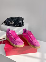 VALENTINO 2023 UPVILLAGE Collection Couple's Studded Color-Block White Shoes - Image 2