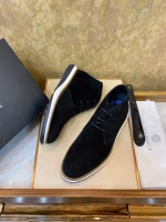 Versace's new fashion men's shoes and boots for Autumn/Winter - Image 2