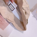 Gucci New Arrival Bee-Embellished Bucket Hat - Image 7