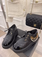 Chanel 2022 New Spring-Summer Collection: Retro Chain Platform Chunky Leather Shoes - Image 5