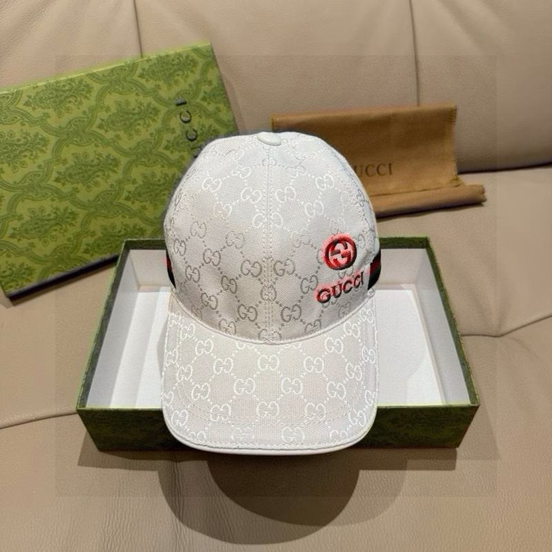 2 Gucci Classic Original-Grade Baseball Cap with Small Embroidery - Image 1