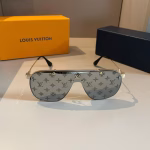 Louis Vuitton (LV) Gold-Trimmed Frame Sunglasses - Image 5