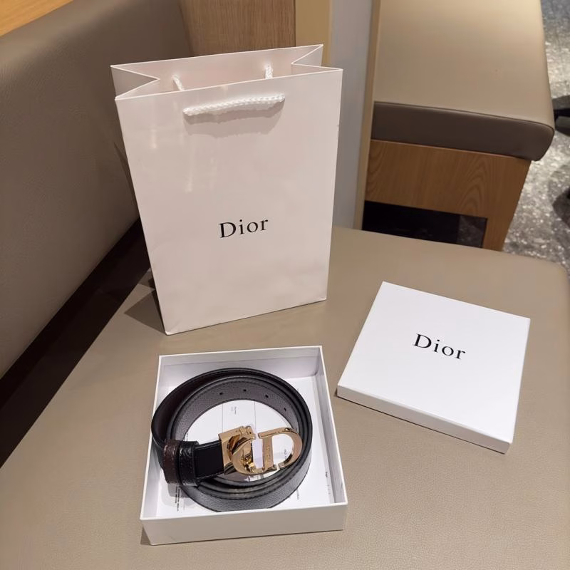 2 Dior CD Rotating Lychee-Patterned Women's Belt - Image 1