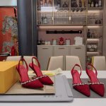 Fendi 2024 Spring-Summer Crystal Necklace High-Heel Shoes Collection - Image 3