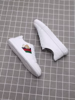 GUCCI Fine Pattern Casual White Sneakers - Image 3