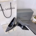 Balenciaga Pointed-Toe Stiletto Heel Leather Pumps with Lizard Pattern (Cowhide) - Image 3