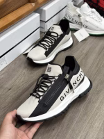 Givenchy Spectre Zip-Up Running Shoes - Image 3