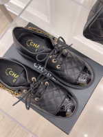 Chanel 2022 New Spring-Summer Collection: Retro Chain Platform Chunky Leather Shoes - Image 4