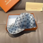 LV High-Quality Gradient Jacquard Baseball Cap - Image 5