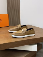 New Men's Casual Loafers from Hermès Counter - Image 2
