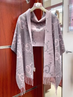 Gucci GG Cashmere Jacquard Scarf - Image 3