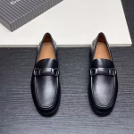 Zegna Hand-Polished Vittorio Casual Leather Shoes for Men - Image 3