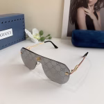 Gucci New Square-Frame Sunglasses - Image 2