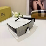 Burberry Alphabet Print Sunglasses - Image 4