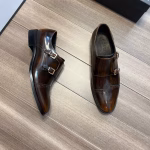 【Gucci】Gucci men's leather shoes in pearl-colored calfskin - Image 6