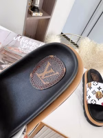 LV 2022 Spring-Summer New Arrival – The Latest Counter Version Down Slippers - Image 4