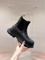 Alexander McQueen Couple's Leather Zip-Up Casual Ankle Boots - Image 3